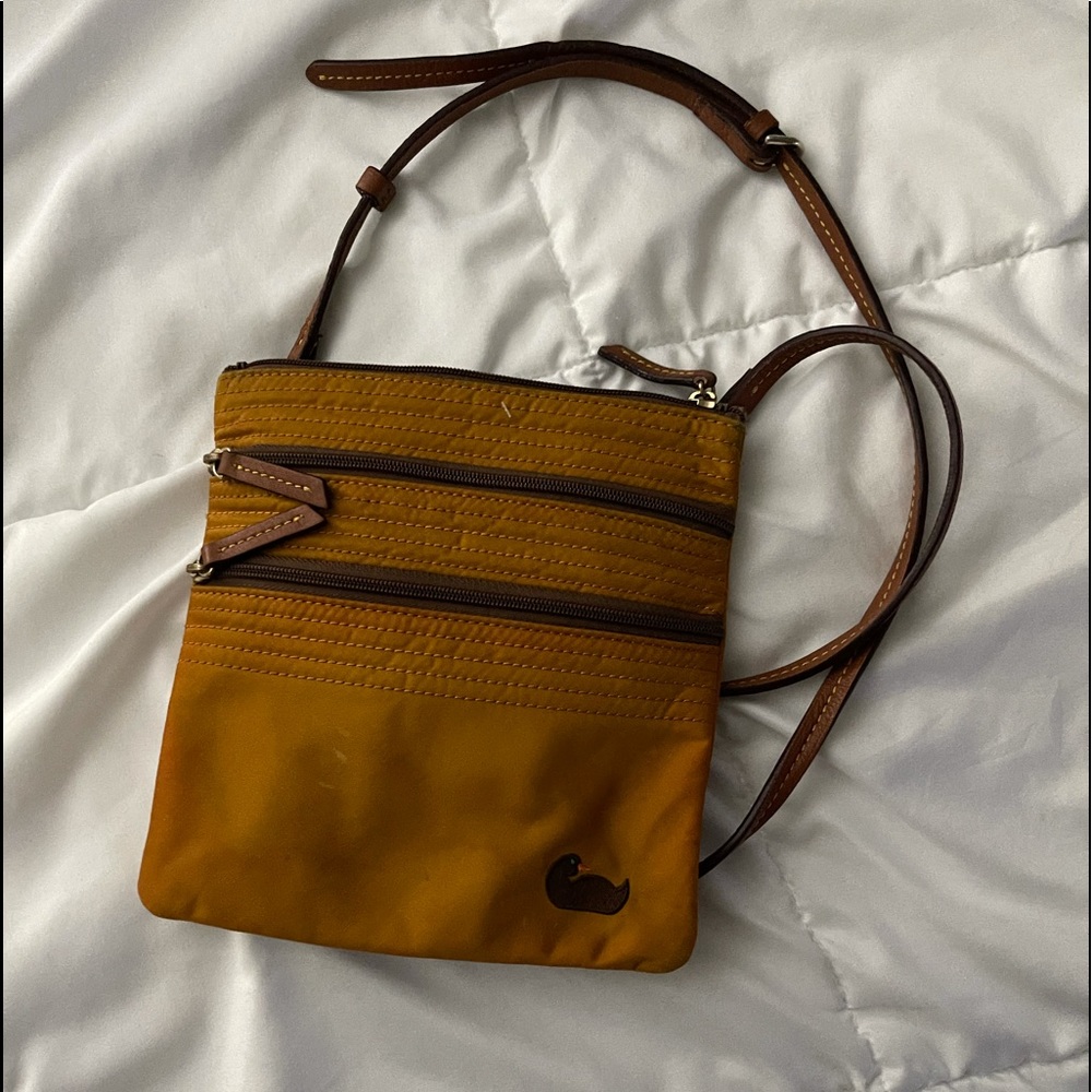 Dooney and Bourke purse
